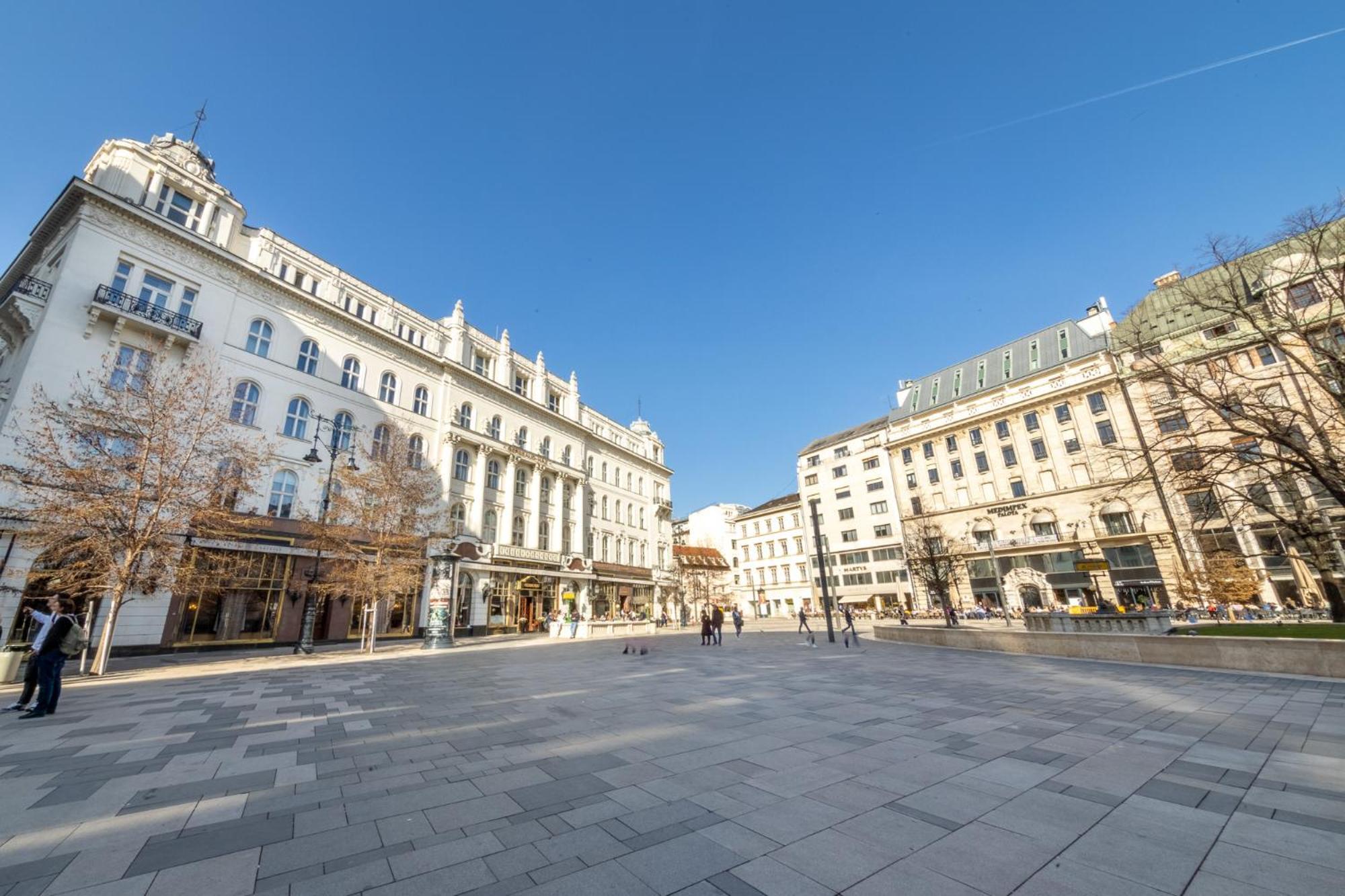 Valentina Apartment In Citycenter Budapeste Exterior foto